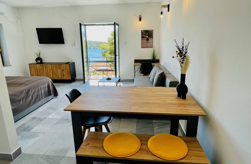 Cove Murtar Apartment | New opening! 4-star studio apartment "Turtle", 50 m from the sea, dream view