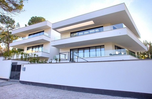 Milcetici Apartment | Newly furnished vacation apartment in Malinska with a furnished terrace