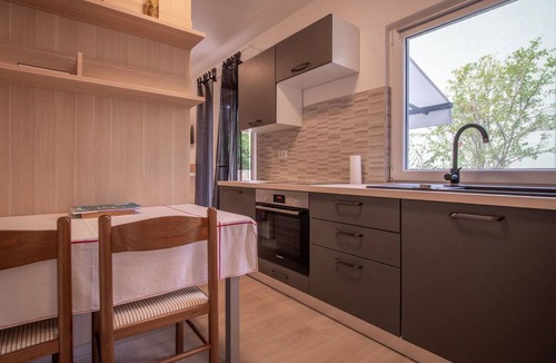 Artatore Apartment | Nice apartment for 6 people with A/C, hot tub, WIFI, TV and patio