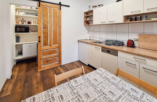 Delnice Apartment | Nice apartment in Delnice with WiFi