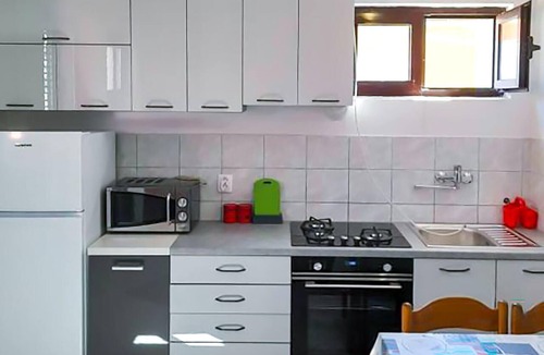Dinjiska Apartment | Nice apartment in Dinjiska with house sea view