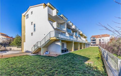 Liznjan Apartment | Nice Apartment In Liznjan With Wifi