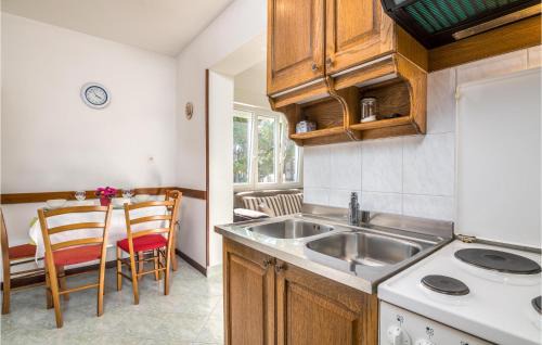 Silo Apartment | Nice Apartment In Silo With Wifi