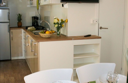 Zelena House | Nice apartment in villa for 6 guests with pool, WIFI, A/C, TV and terrace