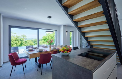 Bedenica House | Nice home in Bedenica