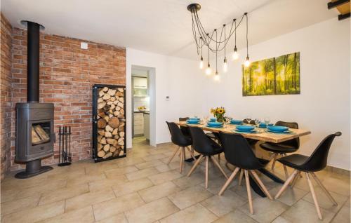 Bedenica House | Nice Home In Bedenica With Sauna