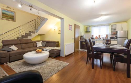 Brestovac House | Nice Home In Brestovac With Sauna