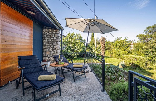 Brsec House | Nice home in Brsec with WiFi