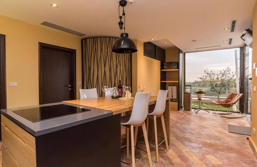 Buje House | Nice home in Buje with sauna