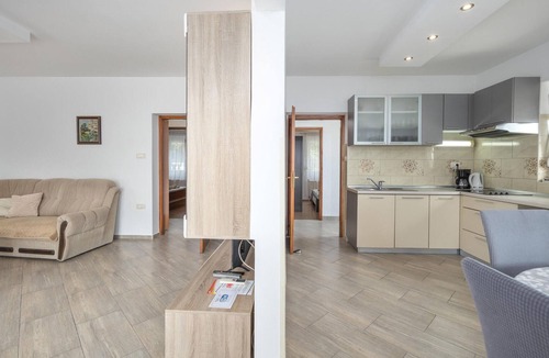Crikvenica House | Nice home in Crikvenica