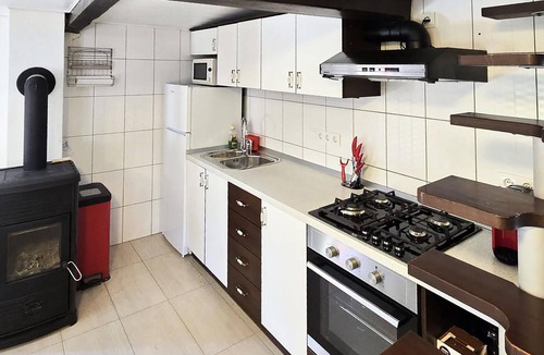 Gornja Stubica House | Nice home in Gornja Stubica with swimming pool