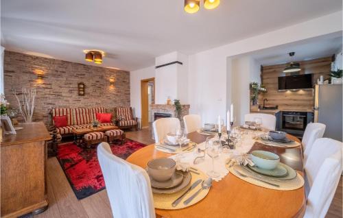 Hrvatska Kostajnica House | Nice Home In Hrvatska Kostajnica