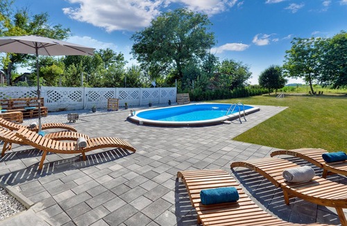 Sracinec House | Nice home in Svibovec Podravski with sauna