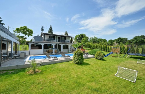 Jalzabet House | Nice home in Lestakovec with sauna