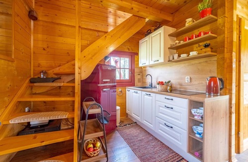 Licko Lesce House | Nice home in Licko Lesce