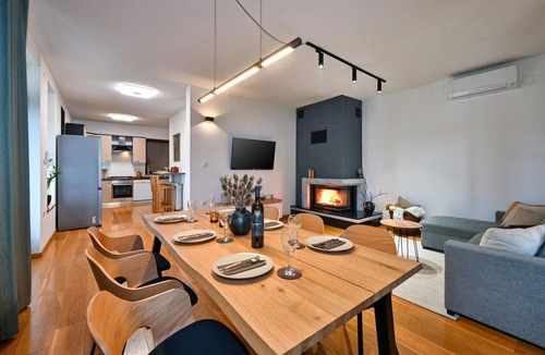 Veliko Trojstvo House | Nice home in Maglenca with sauna