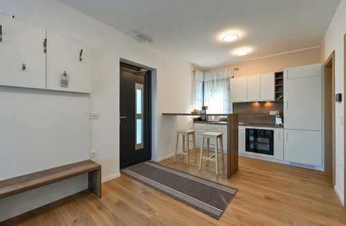 Varazdin House | Nice home in Margecan with house a mountain view