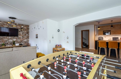 Brestovac House | Nice home in Novo Zvecevo with sauna