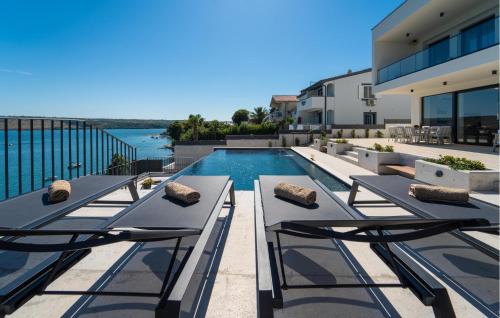 Posedarje House | Nice Home In Posedarje With Sauna