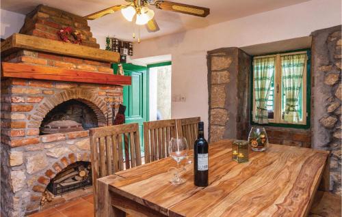 Stara Baska House | Nice Home In Punat With Wifi