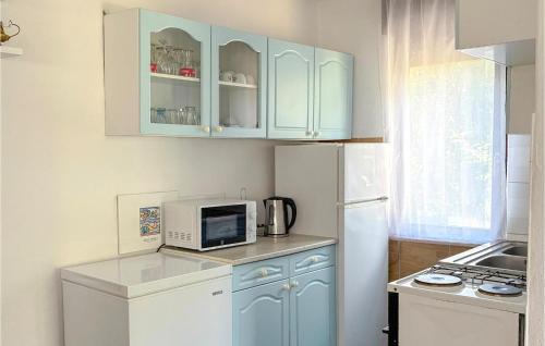 Sveti Ilija House | Nice Home In Seketin With Sauna