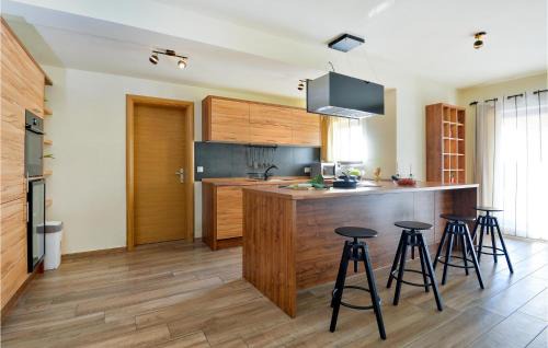 Donji Koncovcak House | Nice Home In Selnica With Sauna