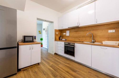 Zlobin House | Nice home in Zlobin with sauna