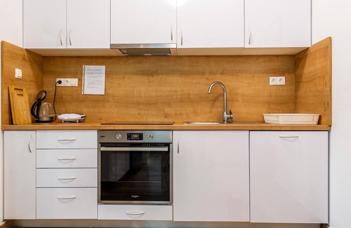 Zlobin House | Nice home in Zlobin with sauna