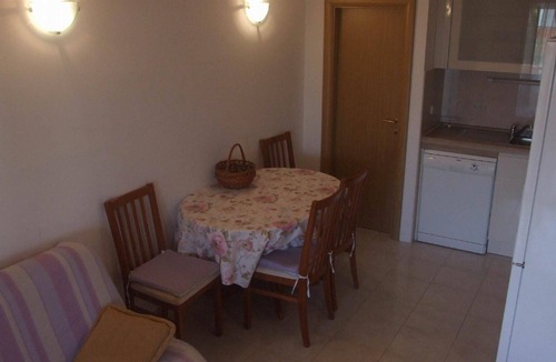 Sevid House | Nice House in Sevid with Common Pool