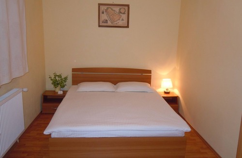 Oarja Bed & Breakfast | Nice property within easy drives towards must see Romanian attractions