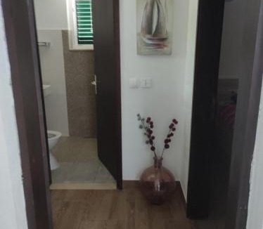 Cove Osibova (Milna) House | Obiteljska kuća za odmor Futura