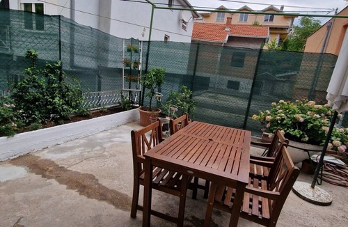 Mostar Old Town Apartment | Old bridge