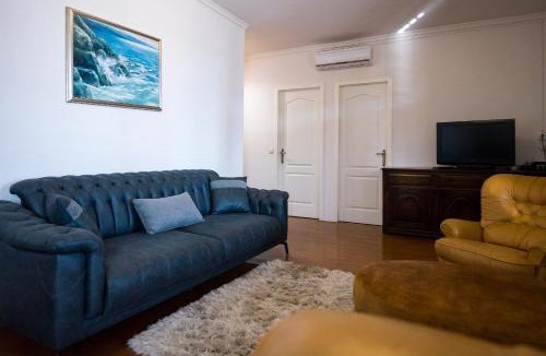 Jesenice Villa | Old Stone House - Private pool - Jacuzzi - Panoramic View -Full Privacy