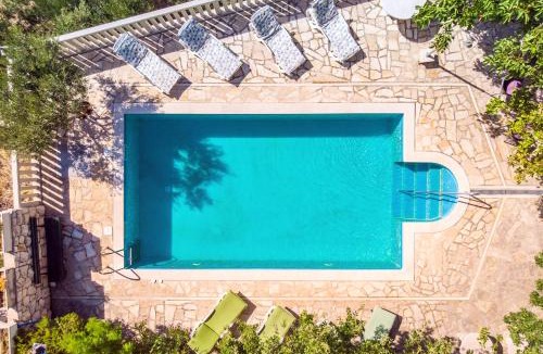 Jesenice Villa | Old Stone House - Private pool - Jacuzzi - Panoramic View -Full Privacy