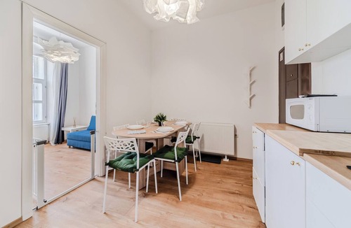 Osijek Apartment | Old Town Heritage Suite 1 in Osijek Tvrđa, Osijek, Croatia