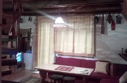 Jahorina House | Olimpijska planina Jahorina,Planinska kuca Cakar,naselje Sator.