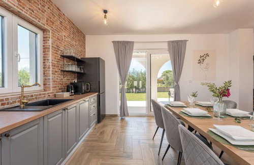 Bila Vlaka House | Olivarum by Interhome