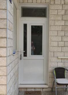 Omis Apartment | Omis apartment - near beach and town center, ground floor with small garden