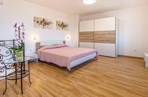 Koper House | On the Adriatic coast of Slovenia, this comfortable vacation home with swimming pool and sea view we