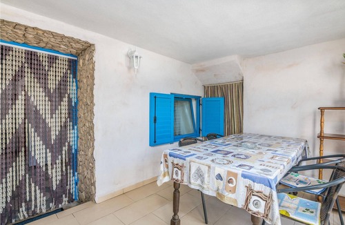 Linardici Apartment | On the first floor of an old private house is this nice studio apartment.