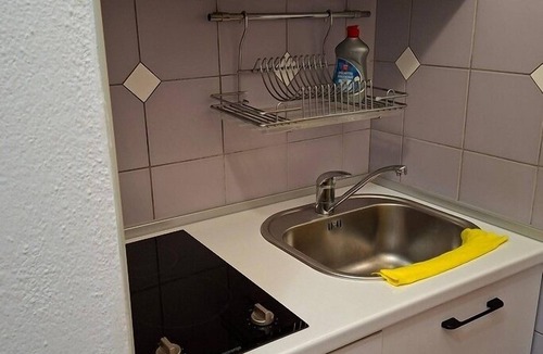 Ruskamen Apartment | One bedroom apartment with terrace and sea view Lokva Rogoznica, Omiš (A-25499-a)