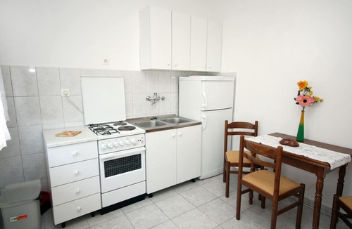 Lokva Rogoznica Apartment | One bedroom apartment with terrace and sea view Lokva Rogoznica, Omiš (A-4819-b)
