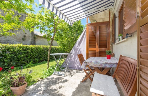 Kastel Stari Apartment | One bedroom apartment with terrace Kaštel Stari, Kaštela (A-20999-a)