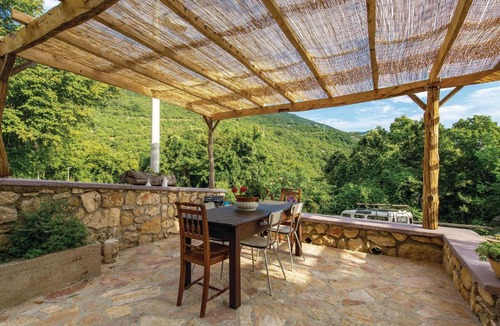 Mosenice Apartment | One-Bedroom Apartment in Moscenicka Draga