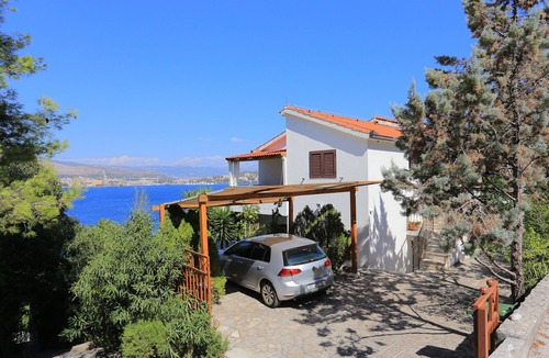 Okrug Donji Apartment | One bedroom apartment near beach Okrug Donji, Čiovo (A-12502-c)