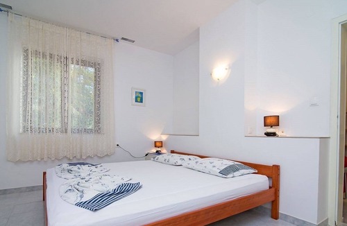 Cove Murtar Apartment | One bedroom apartment with air-conditioning Mali Lošinj, Lošinj (A-19706-a)