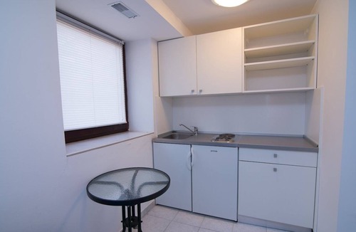 Cove Murtar Apartment | One bedroom apartment (pet friendly) Mali Lošinj, Lošinj (A-19706-e)