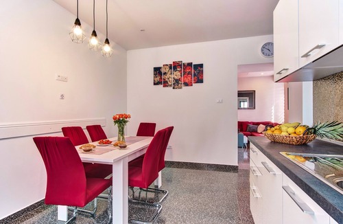 Cove Murtar Apartment | One bedroom apartment with terrace Mali Lošinj, Lošinj (A-19618-a)