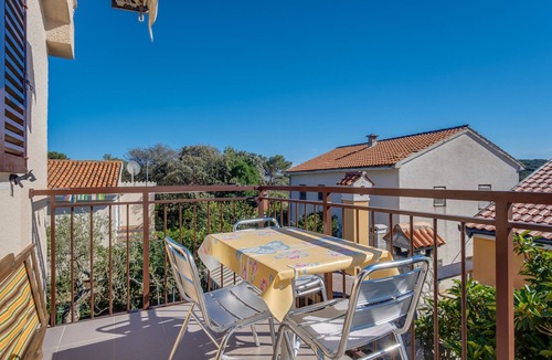 Artatore Apartment | One bedroom apartment with terrace Artatore, Lošinj (A-7934-b)