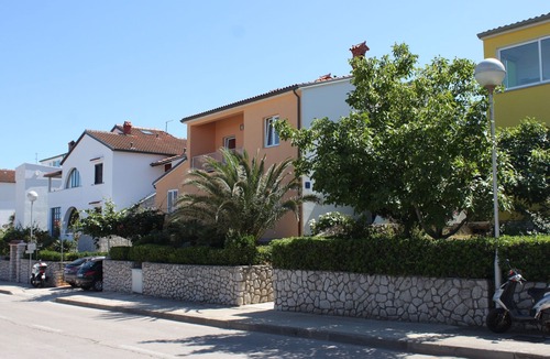 Cove Murtar Apartment | One bedroom apartment with balcony and sea view Mali Lošinj, Lošinj (A-7964-a)